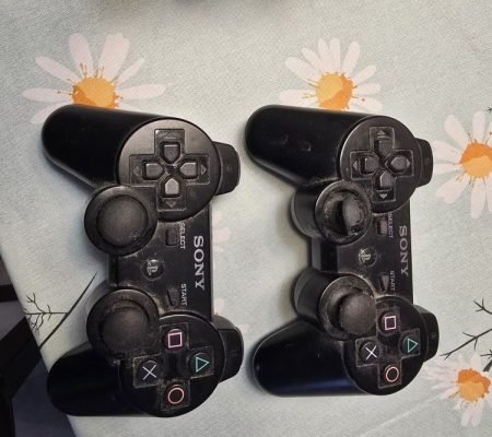 77d0f2db0b7249fd8f1ea93691c0b633